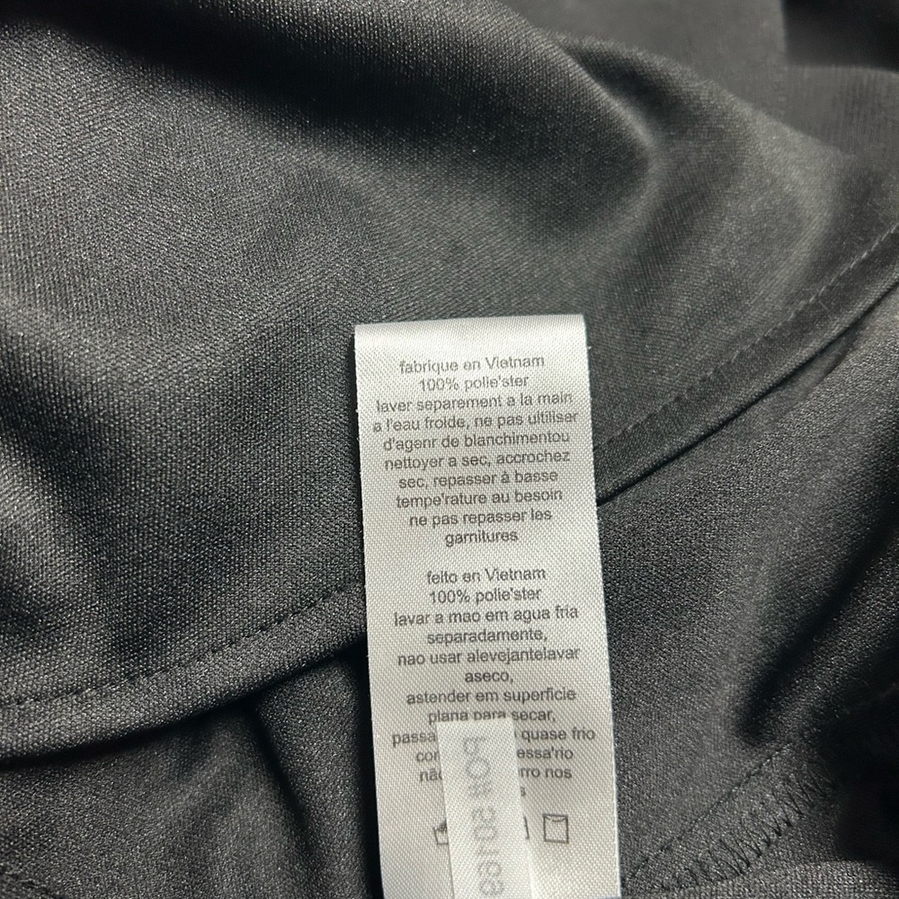Black tiered sassy dress 
Cruise 
Hem 40” 23” armpit to armpit flat 
Size 18 - Picture 11 of 13